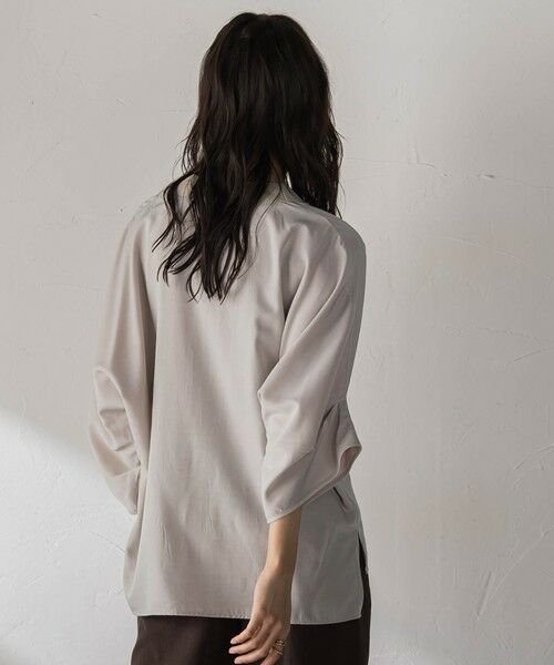 MAYSON GREY / メイソングレイ シャツ・ブラウス | シャンブレーワイドスリーブVネックブラウス | 詳細18