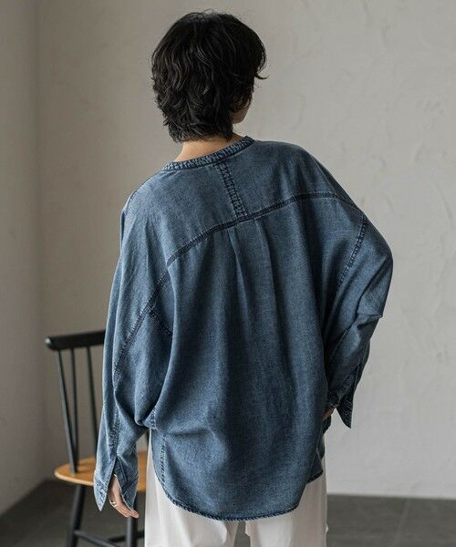 MAYSON GREY / メイソングレイ シャツ・ブラウス | ゆれるデニムドルマンシャツ | 詳細2