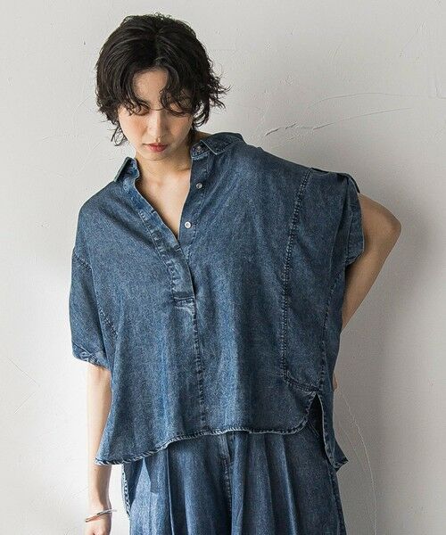 MAYSON GREY / メイソングレイ シャツ・ブラウス | ゆれるデニム5分袖スキッパーブラウス（ネイビー）