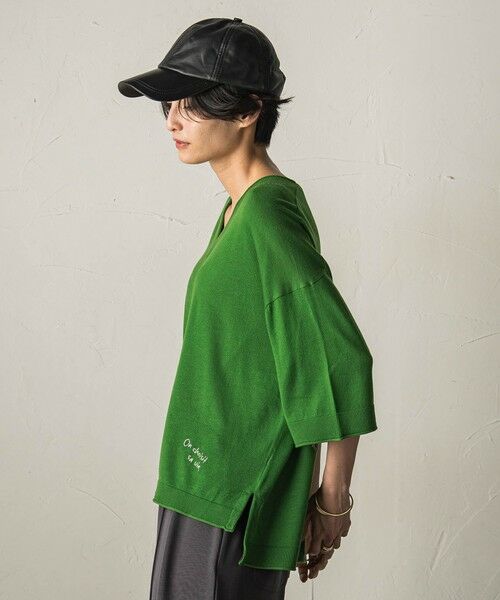 MAYSON GREY / メイソングレイ ニット・セーター | 【40周年限定】メッセージ刺繍Vネックニットプルオーバー | 詳細2