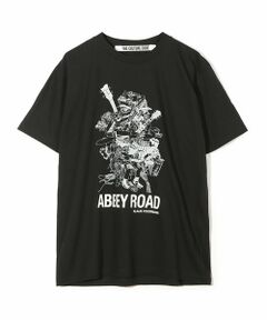 MEN'S BIGI / メンズビギ Tシャツ | 【THE CULTURE CODE x Klaus Voormann x MEN'S BIGI 】 別注プリントTシャツ＜Abbey Road＞