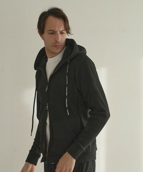 MEN'S BIGI / メンズビギ スウェット | 【1PIU1UGUALE3 RELAX/ウノピゥウノウグァーレトレ リラックス/別注/セットアップ対応/ストレッチ素材】ビックカモ ジャガード ジップアップフーディー（ブラック）