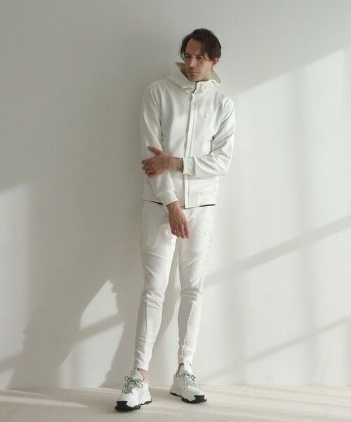 MEN'S BIGI / メンズビギ スウェット | フクレジャガードジオメトリック柄ジップパーカー | 詳細1