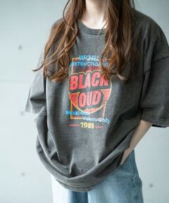 MEN'S BIGI / メンズビギ Tシャツ | 古着風ピグメントロゴプリントTシャツ