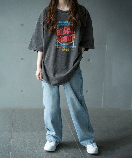 MEN'S BIGI / メンズビギ Tシャツ | 古着風ピグメントロゴプリントTシャツ | 詳細14