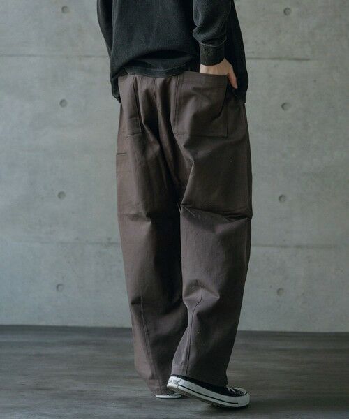 MEN'S BIGI / メンズビギ その他パンツ | ヘビーカツラギバレルレッグワイドパンツ | 詳細9