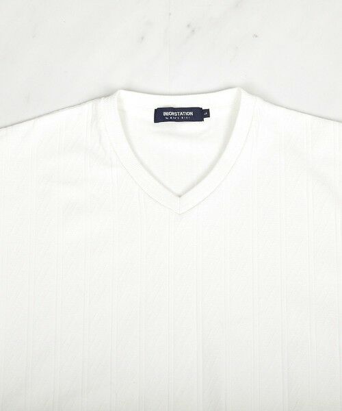MEN'S BIGI / メンズビギ Tシャツ | ストライプウェーブジャガード VネックTシャツ | 詳細1