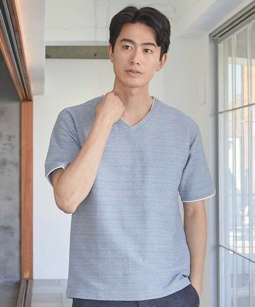 MEN'S BIGI / メンズビギ Tシャツ | タックジャガードVネックTシャツ（ライトブルー）