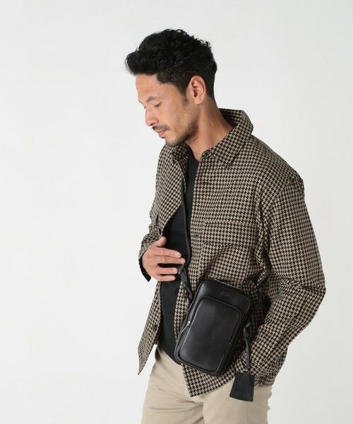 MEN'S BIGI / メンズビギ メッセンジャーバッグ・ウエストポーチ | 【SEEKER/シーカー】別注 ムラレザーミニショルダーバッグ | 詳細1