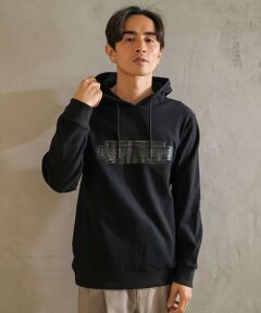 MEN'S BIGI / メンズビギ スウェット | プレートプリントパーカー