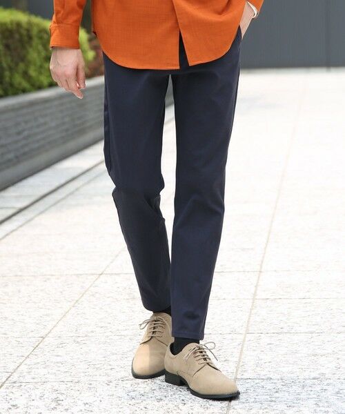 MEN'S BIGI / メンズビギ チノ・ワークパンツ | 360度ストレッチテーパードスリムパンツ/カラーパンツ（ネイビー）