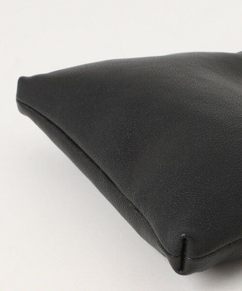 MEN'S BIGI / メンズビギ ショルダーバッグ | <SEEKER / シーカー>シュリンクレザー 縦型サコッシュ | 詳細6