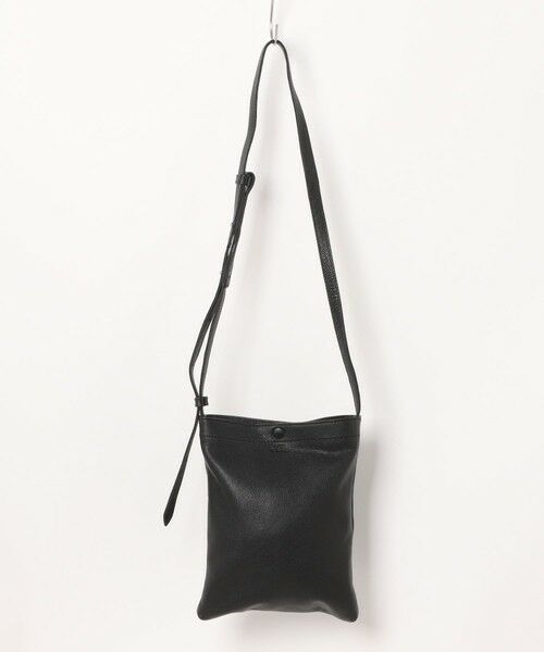 MEN'S BIGI / メンズビギ ショルダーバッグ | <SEEKER / シーカー>シュリンクレザー 縦型サコッシュ | 詳細8