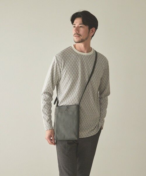 MEN'S BIGI / メンズビギ ショルダーバッグ | <SEEKER / シーカー>シュリンクレザー 縦型サコッシュ（グリーン）