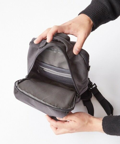 MEN'S BIGI / メンズビギ メッセンジャーバッグ・ウエストポーチ | ESSENCE クロスボディスリング | 詳細2