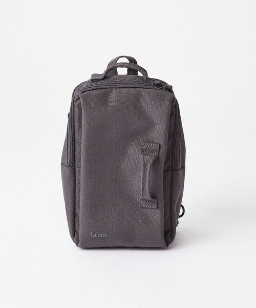 MEN'S BIGI / メンズビギ メッセンジャーバッグ・ウエストポーチ | ESSENCE クロスボディスリング（ダークグレー）