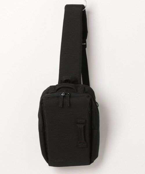 MEN'S BIGI / メンズビギ メッセンジャーバッグ・ウエストポーチ | ESSENCE クロスボディスリング（ブラック）