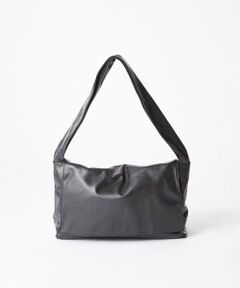 MEN'S BIGI / メンズビギ ショルダーバッグ | PUレザービッグショルダーバッグ