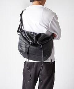 MEN'S BIGI / メンズビギ ショルダーバッグ | ドローストリングショルダーバッグ