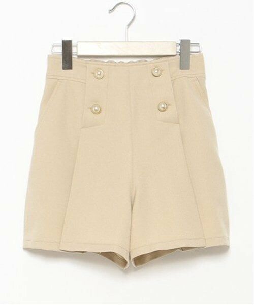 mezzo piano junior / メゾピアノジュニア ショート・ハーフ・半端丈パンツ | パールボタンショートパンツ（ベージュ）