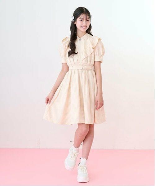 mezzo piano junior / メゾピアノジュニア ミニ丈・ひざ丈ワンピース | 【ニコ☆プチ掲載】ハーフジップフリルワンピース（クリーム）