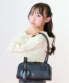 mezzo piano junior / メゾピアノジュニア ハンドバッグ | 【ニコ☆プチ・Cuugal掲載】ハートチャームつきロングハンドルバッグ