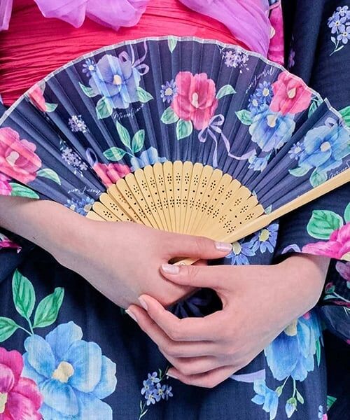 mezzo piano junior / メゾピアノジュニア その他 | 椿柄扇子（紺）