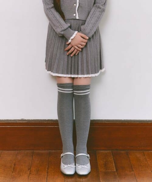 mezzo piano junior / メゾピアノジュニア ミニ・ひざ丈スカート | ニットプリーツスカート（グレー）