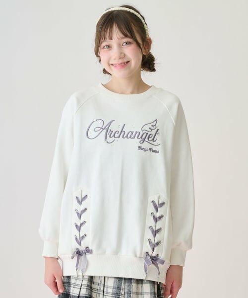mezzo piano junior / メゾピアノジュニア スウェット | レースアップビジューロゴトレーナー（オフ ホワイト）