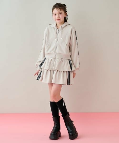 mezzo piano junior / メゾピアノジュニア パーカー | スポーティーラインジップパーカ＆スカパンセットアップ（ベージュ）