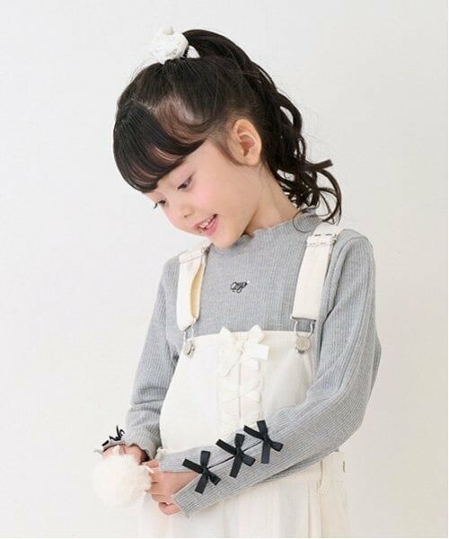 mezzo piano / メゾピアノ Tシャツ | 袖リボン　プチハイネック　長袖Tシャツ（ライト グレー）