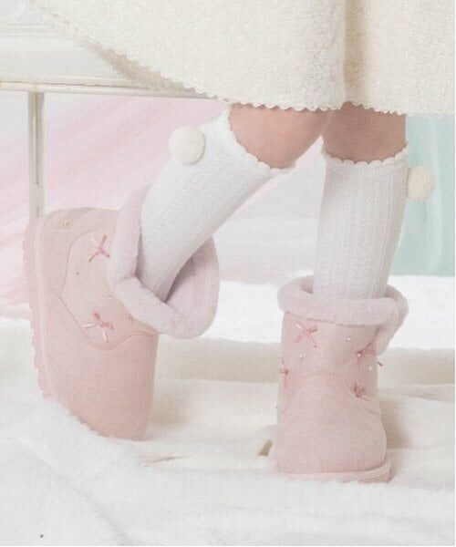 mezzo piano / メゾピアノ ブーツ（ショート丈） | ビジューリボン　ムートン風ブーツ | 詳細2