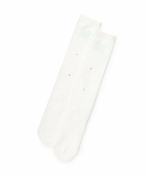 mezzo piano / メゾピアノ ソックス | ラインストーンつきダイヤ柄　ハイソックス（オフ ホワイト）