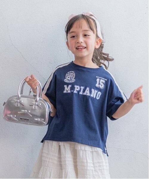 mezzo piano / メゾピアノ Tシャツ | レースロゴアップリケ　袖ラインTシャツ | 詳細1