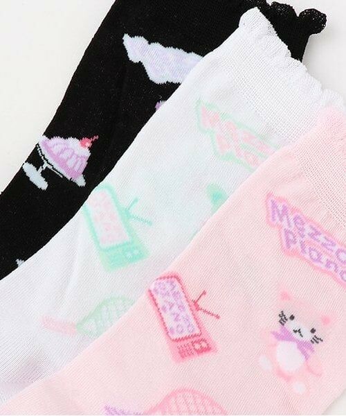 mezzo piano / メゾピアノ ソックス | ステッカー柄　クルーソックス | 詳細5