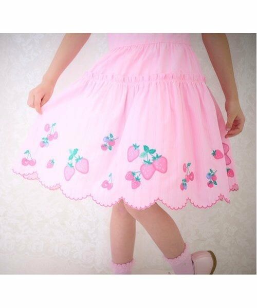 mezzo piano / メゾピアノ ミニ丈・ひざ丈ワンピース | いちご刺しゅうワンピース | 詳細13