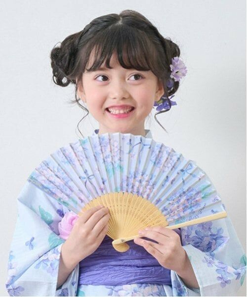 mezzo piano / メゾピアノ その他 | 紫陽花・いちごハンカチ柄　扇子　袋つき（ライト ブルー）