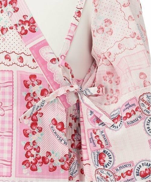 mezzo piano / メゾピアノ 着物・浴衣・小物類 | いちごハンカチ柄　浴衣 | 詳細11