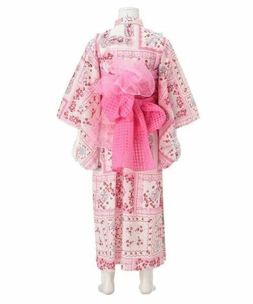 mezzo piano / メゾピアノ 着物・浴衣・小物類 | いちごハンカチ柄　浴衣 | 詳細2