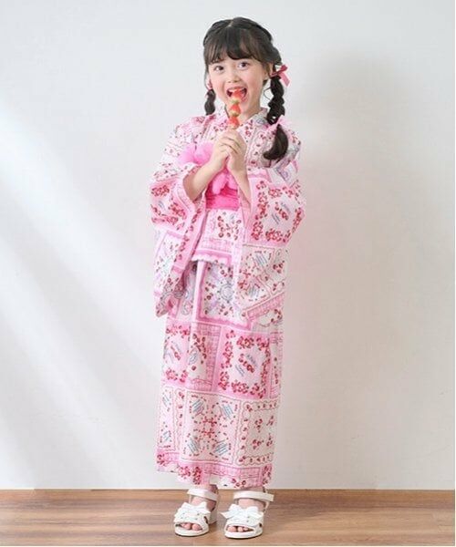 mezzo piano / メゾピアノ 着物・浴衣・小物類 | いちごハンカチ柄　浴衣 | 詳細22