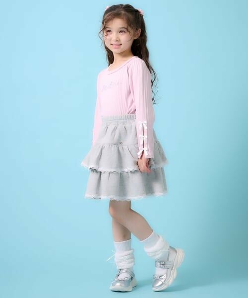 mezzo piano / メゾピアノ ショート・ハーフ・半端丈パンツ | 裾レース　ティアードスカパン（ライト グレー）