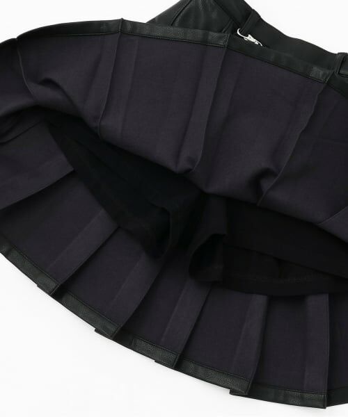 mezzo piano / メゾピアノ ショート・ハーフ・半端丈パンツ | 飾りチェーンつき　デニム・合皮　スカパン | 詳細9