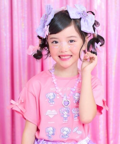 mezzo piano / メゾピアノ Tシャツ | 【しなこちゃん】なりきり半袖Tシャツ（ピンク）