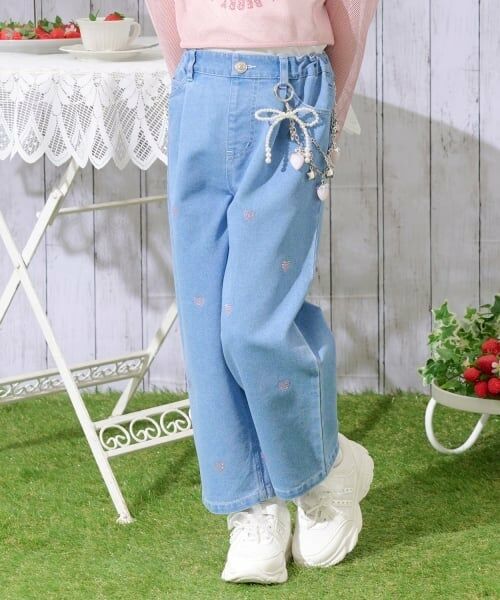 mezzo piano / メゾピアノ その他パンツ | ハートラインストーン　デニムパンツ（サックス）