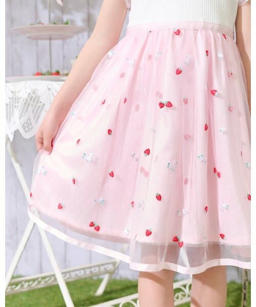 mezzo piano / メゾピアノ ミニ丈・ひざ丈ワンピース | イチゴ刺しゅうチュール ドッキングワンピース | 詳細11