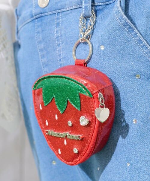 mezzo piano / メゾピアノ チャーム | モチーフ型　バッグチャーム（赤）