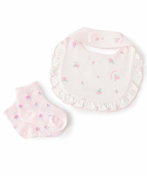 mezzo piano / メゾピアノ スタイ・ビブ | 【BOX付】オリジナルボックスつきリボン・ローズ柄　スタイ＆ソックスセット | 詳細1