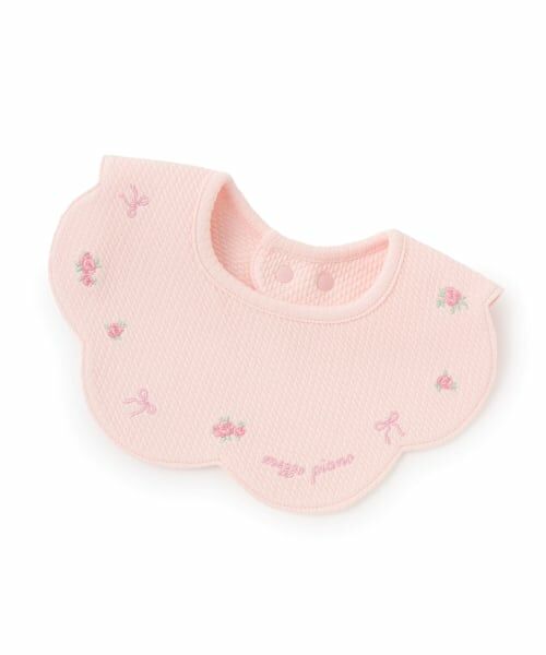 mezzo piano / メゾピアノ スタイ・ビブ | バラ刺繍　スカラップスタイ（ライト ピンク）