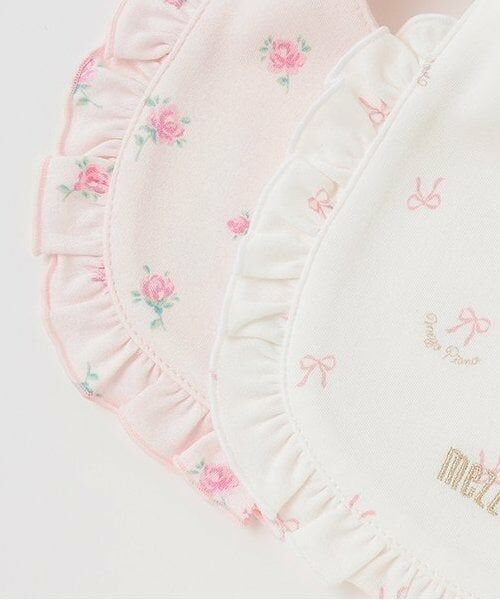 mezzo piano / メゾピアノ スタイ・ビブ | 【BOX付】リボン・バラ柄　スタイ＆ソックスセット | 詳細4