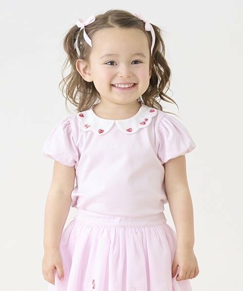 mezzo piano / メゾピアノ Tシャツ | いちご刺しゅう 半袖Tシャツ（ライト ピンク）